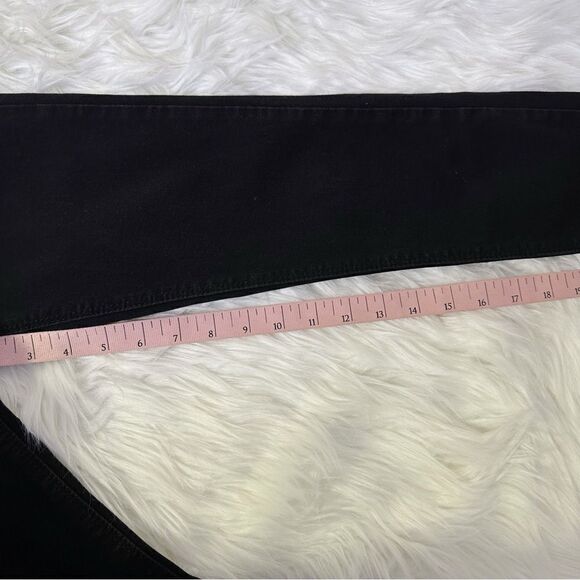 ɢᴜᴄ ᴍᴀᴅᴇ ɪɴ ᴜꜱᴀ ʜɪɢʜ-ᴡᴀɪꜱᴛ “ᴊᴜꜱᴛ ʙʟᴀᴄᴋ ᴅᴇɴɪᴍ” ᴅɪꜱᴛʀᴇꜱꜱᴇᴅ ꜰᴀᴅᴇᴅ ᴄʀᴏᴘᴘᴇᴅ ᴊᴇᴀɴꜱ - Picture 11 of 13